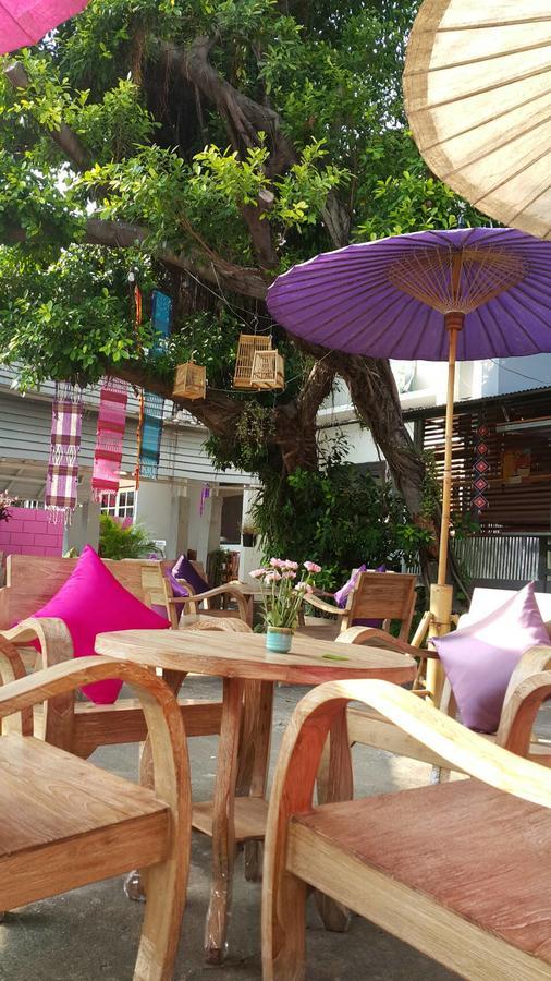 999 Triplenine Chiangmai Hostel Chiang Mai Exterior photo